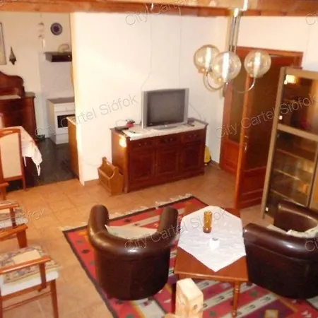 Lujza Haz Apartament